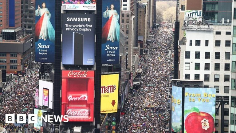 No Kings protests across the US rally against Donald Trump