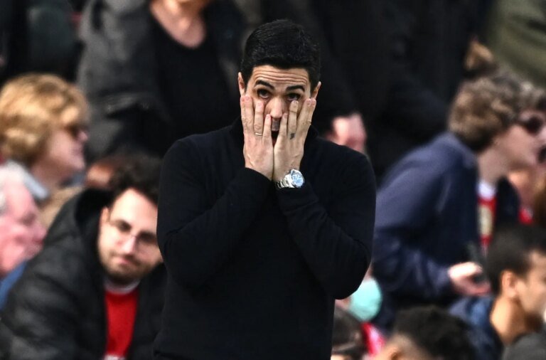 Arsenal shocked by Bournemouth, offering Man City Premier League lifeline