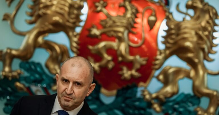 Fighter pilot Rumen Radev looks to break Bulgaria’s political deadlock