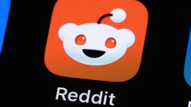Report: US demands Reddit unmask ICE critic, summons firm to grand jury