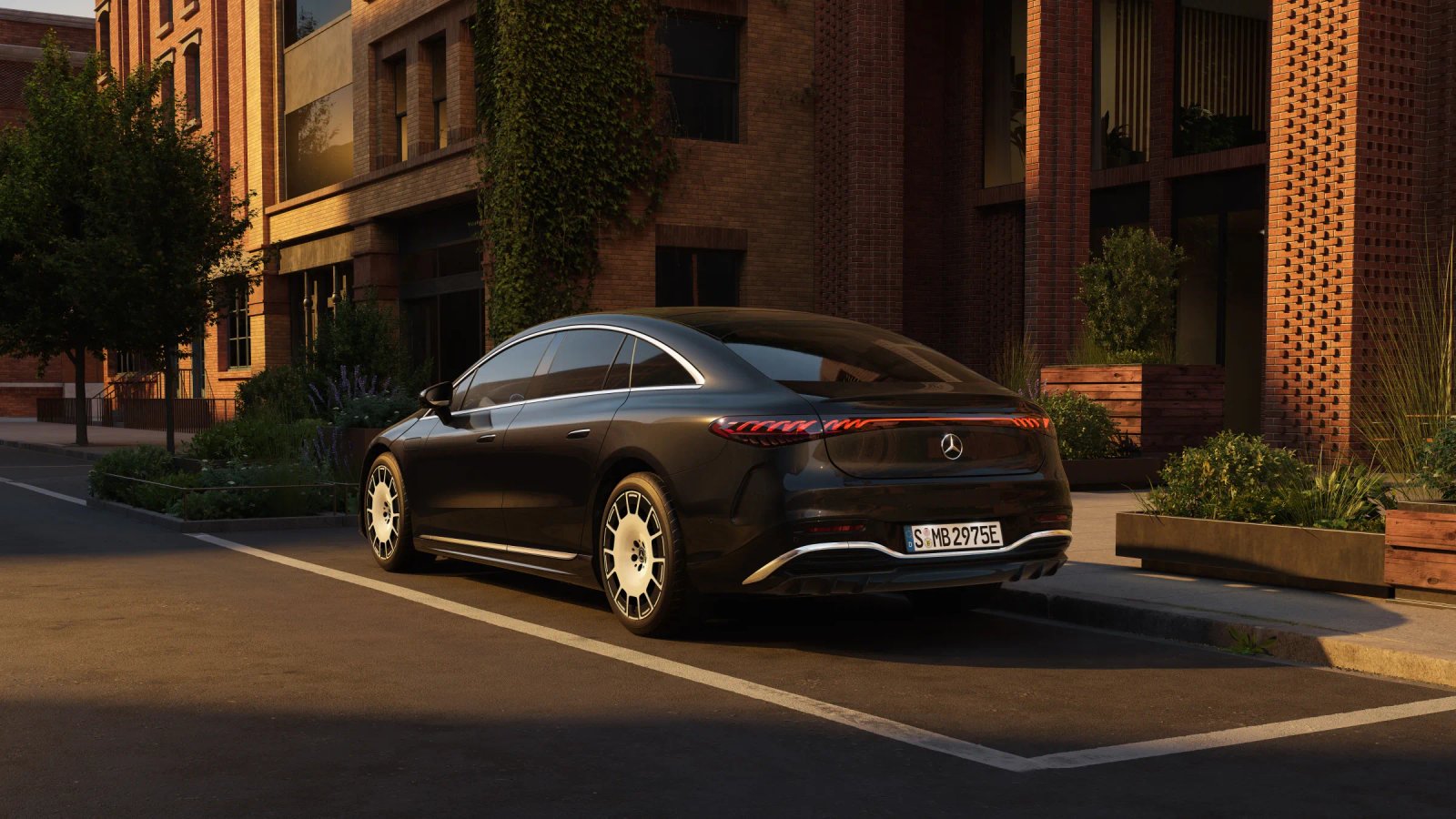 Mercedes-Benz EQS 580 4MATIC
Lack: MANUFAKTUR black sparkling
Innen: Exclusiv Nappa macchiatobeige / spacegrey Mercedes-Benz EQS 580 4MATIC | Energieverbrauch kombiniert: 19,5-16,2 kWh/100 km | CO₂-Emissionen kombiniert: 0 g/km | CO₂-Klasse: A Mercedes-Benz EQS 580 4MATIC
Lack: MANUFAKTUR black sparkling
Innen: Exclusiv Nappa macchiatobeige / spacegrey Mercedes-Benz EQS 580 4MATIC | Energieverbrauch kombiniert: 19,5-16,2 kWh/100 km | CO₂-Emissionen kombiniert: 0 g/km | CO₂-Klasse: A