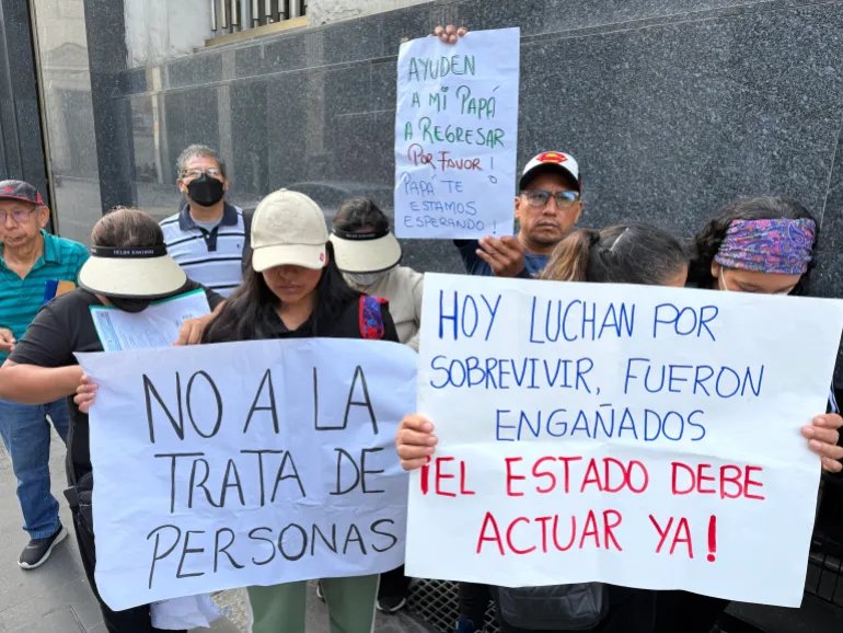 Relatives of Peruvians who claim they were recruited by Russia under false pretenses