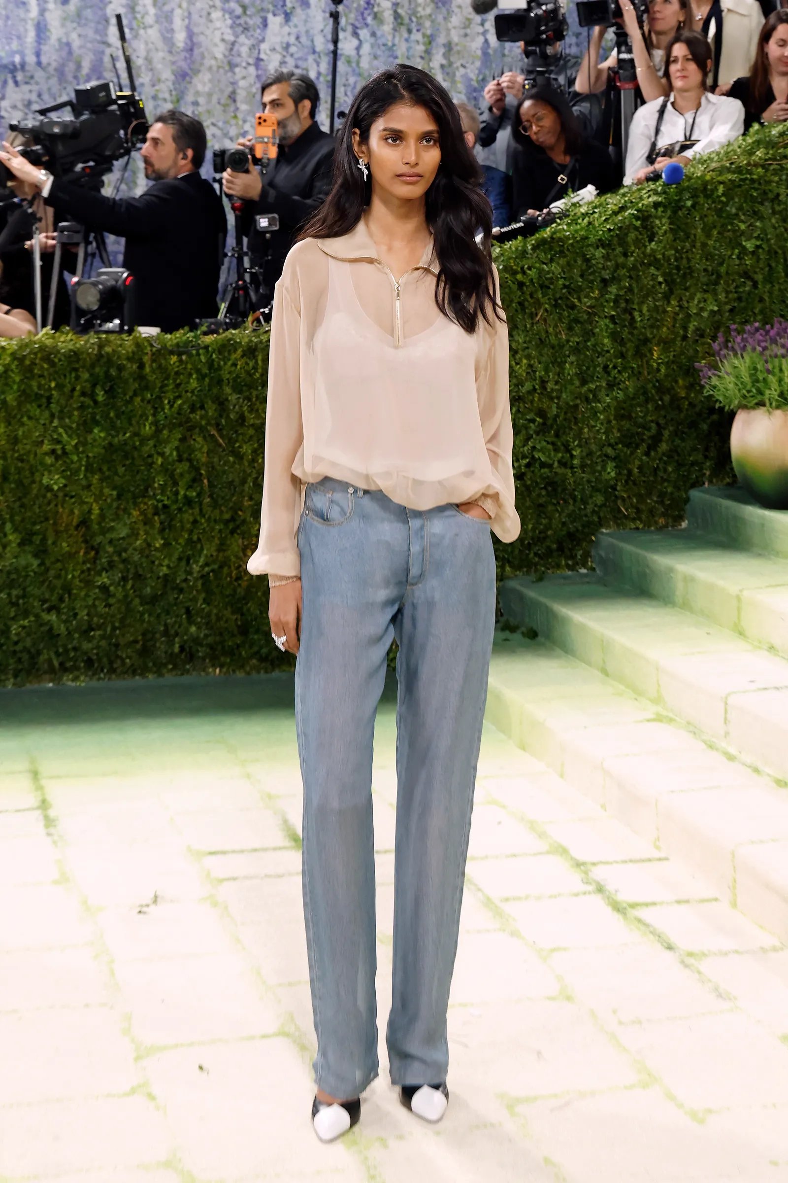 Image may contain JoNell Kennedy Amrita Singh Clothing Pants Adult Person Jeans Teen and Standing