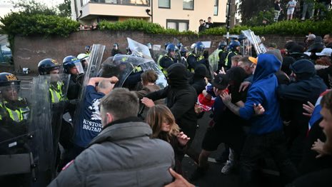 Protesters clash with police in Southampton over Henry Nowak murder – video