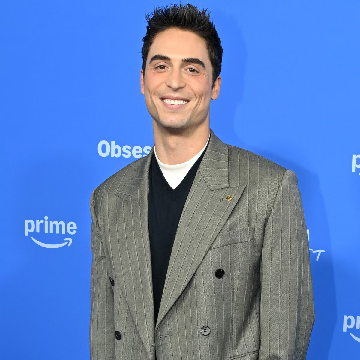 Benito Skinner Debuts Blonde Hair Transformation