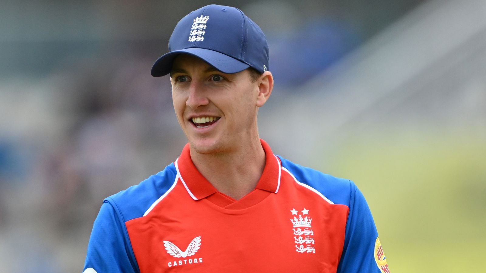England looking to seal T20 series win over India LIVE!