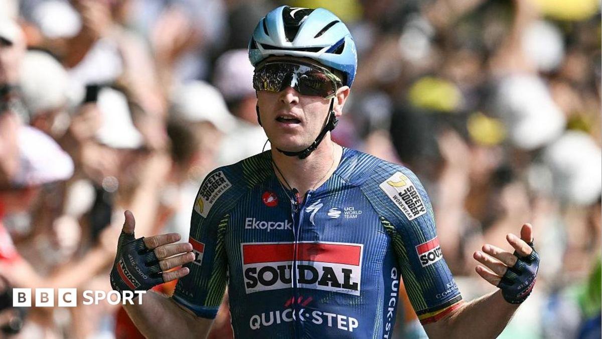 Merlier powers to victory on stage seven of Tour de France