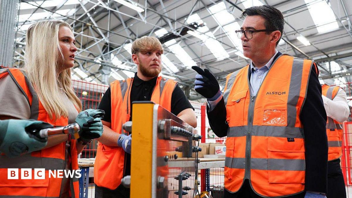 Some parents on benefits to get up to £4,500 for child starting apprenticeship