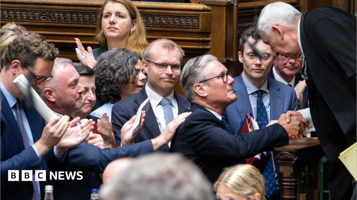 Starmer says it's the 'end of my political journey' at his final Prime Minister's Questions