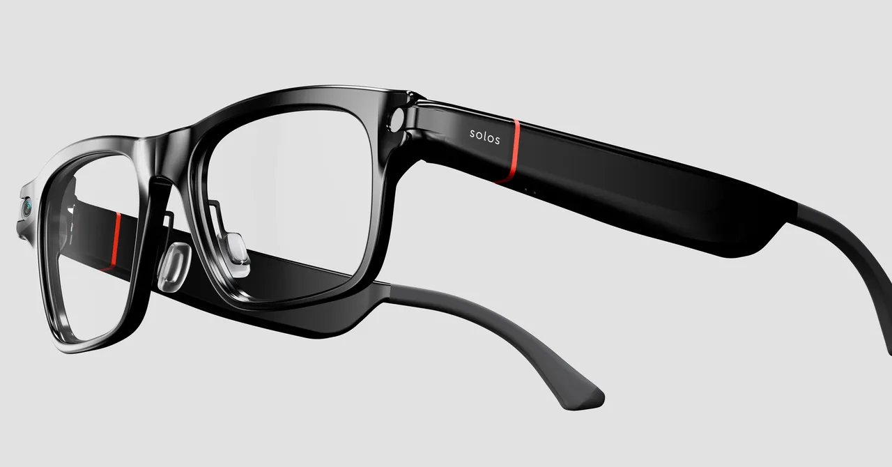 These New Smart Glasses From Solos Come With a Privacy