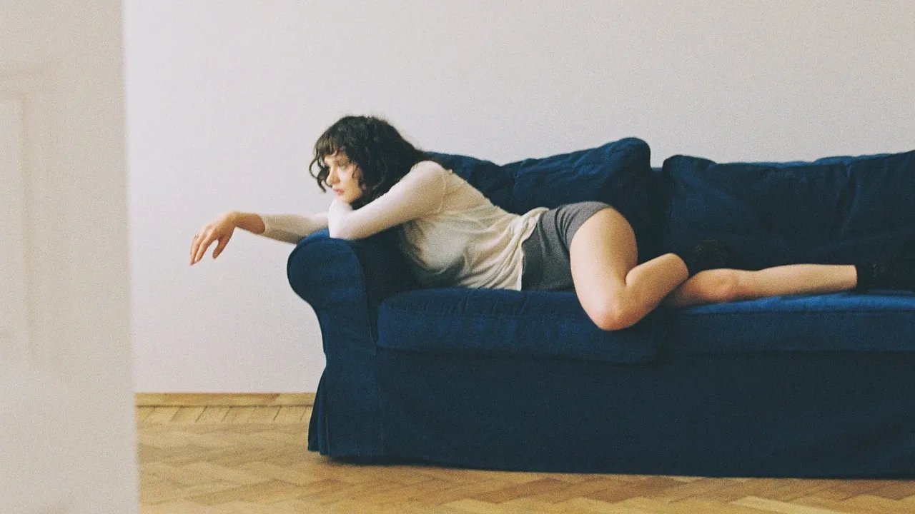 Why Is the Rise of “Loneliness Influencers” Making Me…Less Lonely?