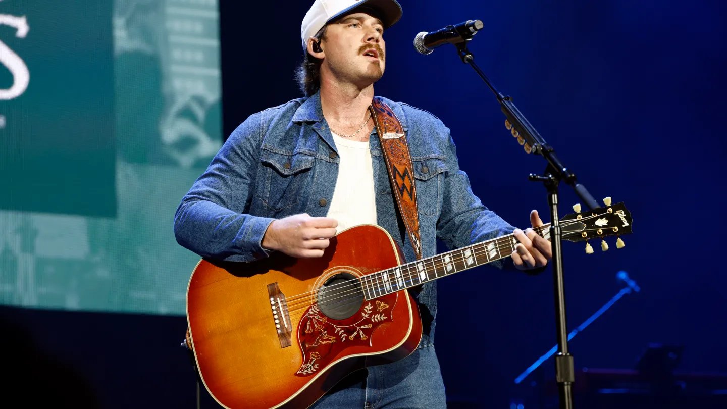 Morgan Wallen’s Year-Old Album Manages to Climb Back Atop the